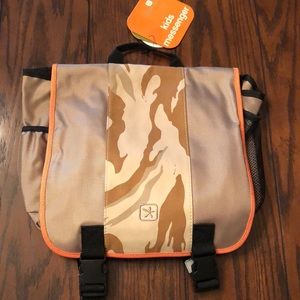 NWT Fleurville Kids Messenger Bag